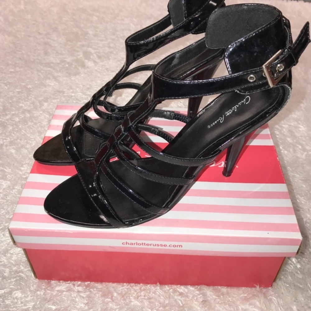 🔸 Charlotte Russe Black Patent Leather Heels